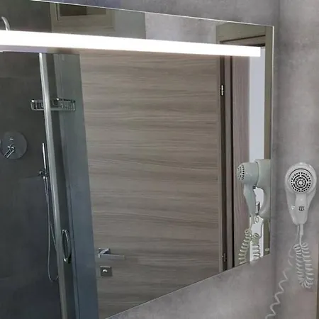 Otel Savoia Poggio Rusco